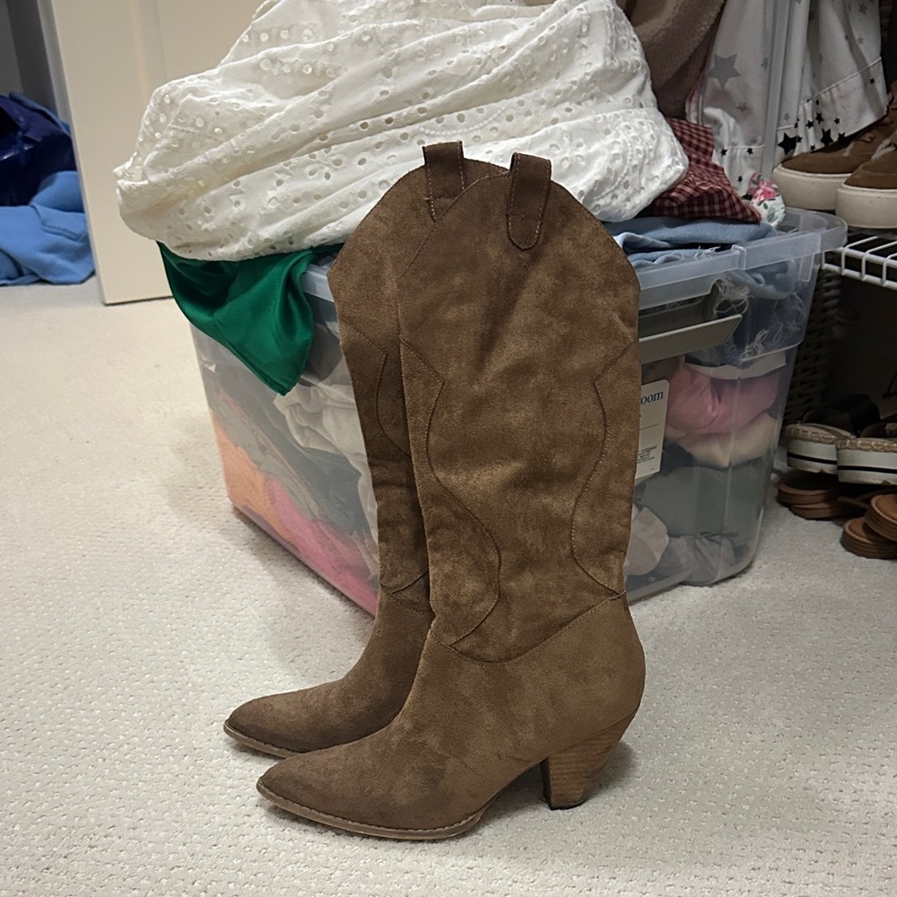 Brown Suede Western Boots